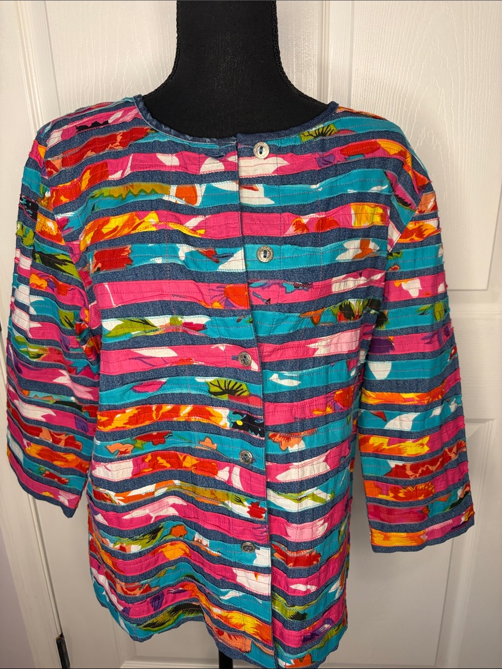 Choices Jacket w layered multi-color Rows size Medium